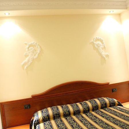 Guest House Galaxy Rome Exterior photo