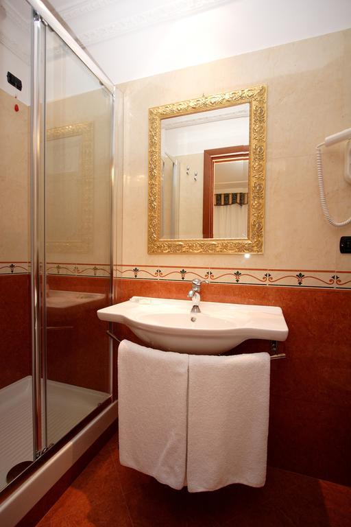 Guest House Galaxy Rome Exterior photo