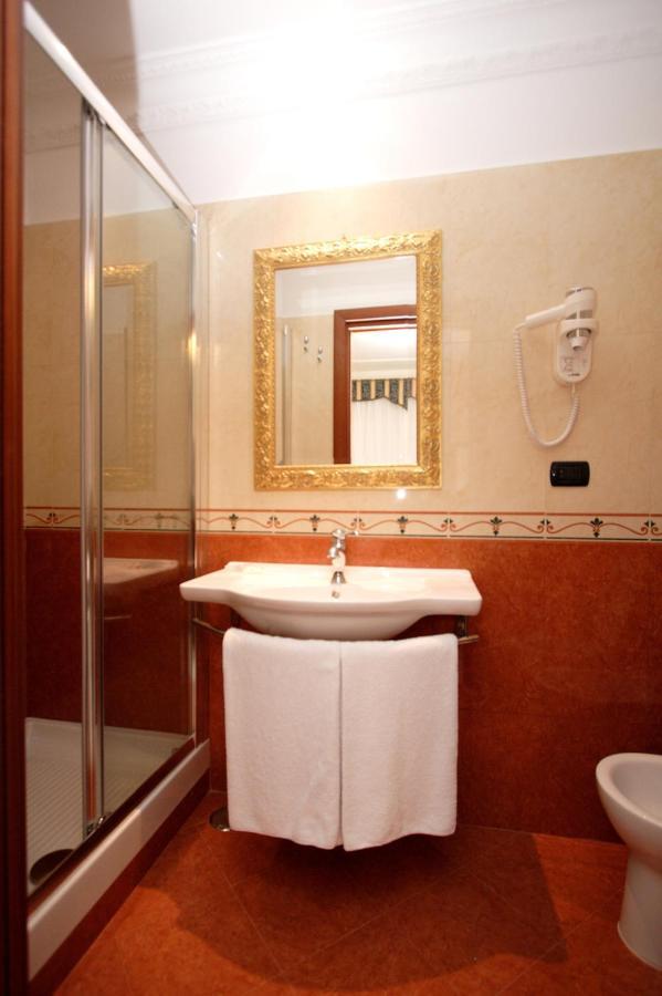 Guest House Galaxy Rome Exterior photo